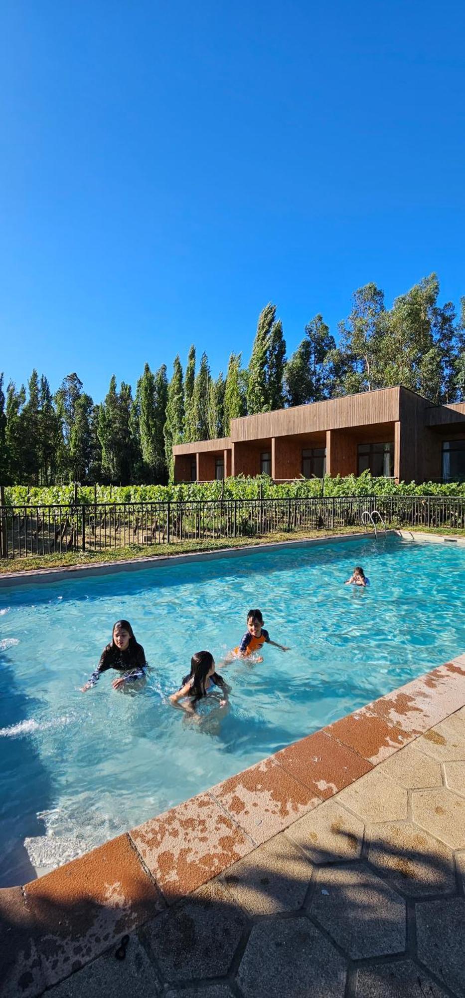 Hotel Parronales Santa Cruz Exterior photo