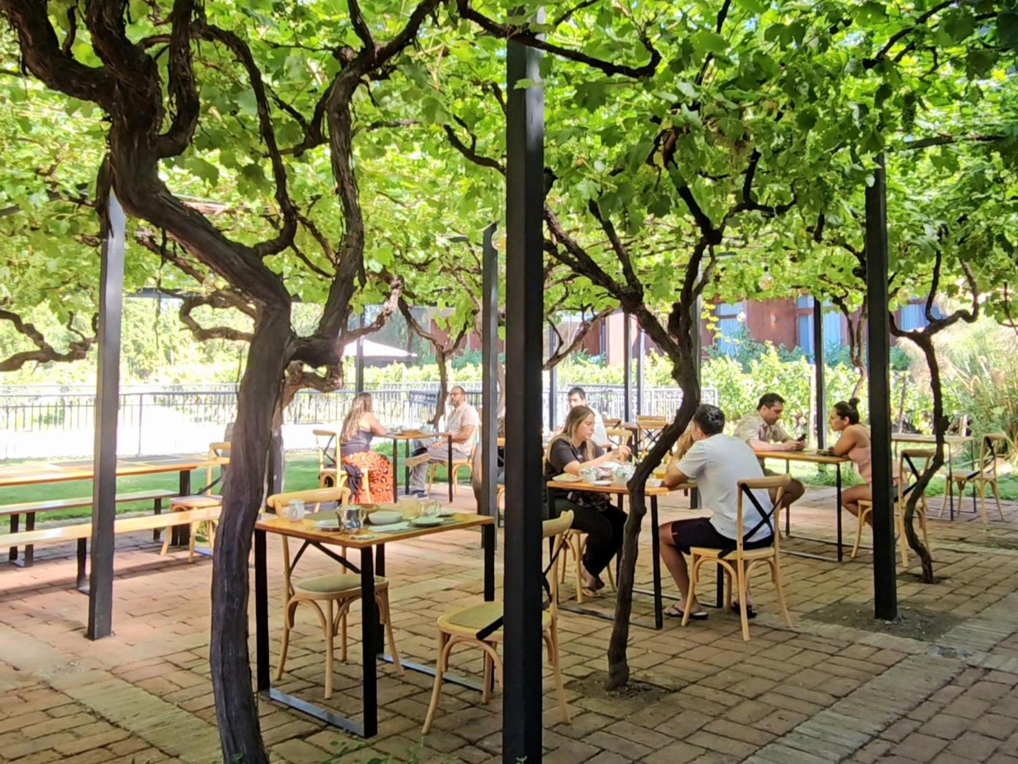 Hotel Parronales Santa Cruz Exterior photo